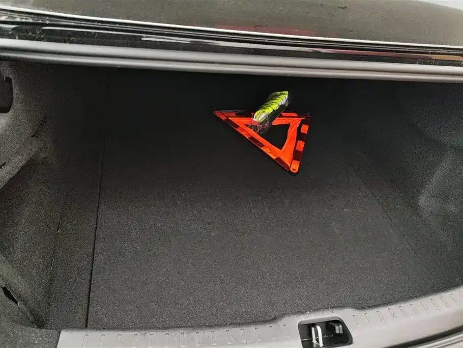 Volvo S90 2023 из CN, фото 3