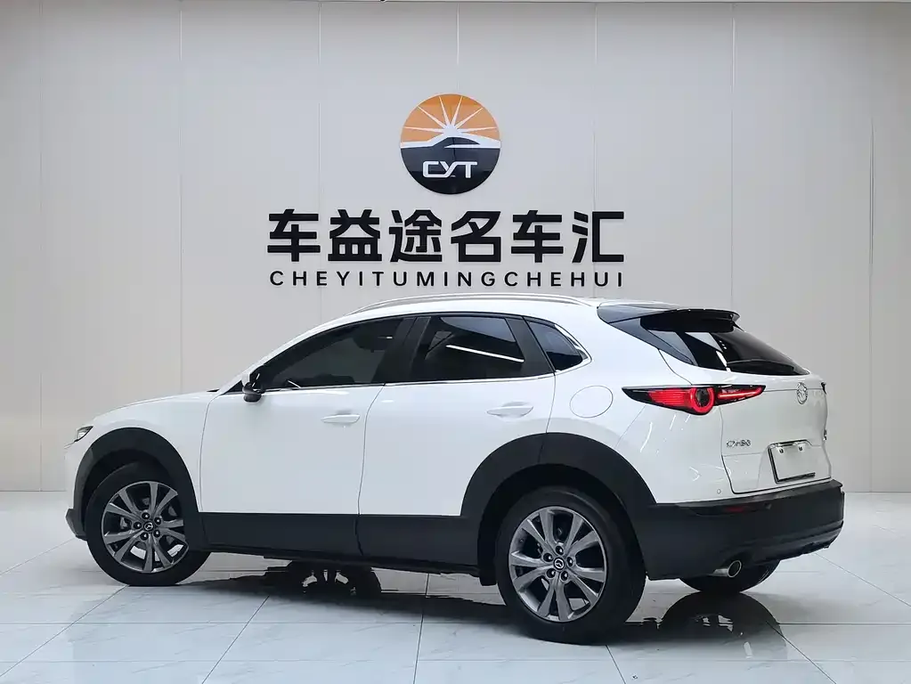 Mazda CX-30 2021 из CN, фото 9