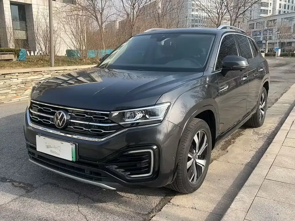 Volkswagen GTE PHEV 2021 из CN, фото 1