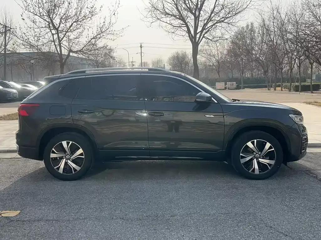 Volkswagen GTE PHEV 2021 из CN, фото 10