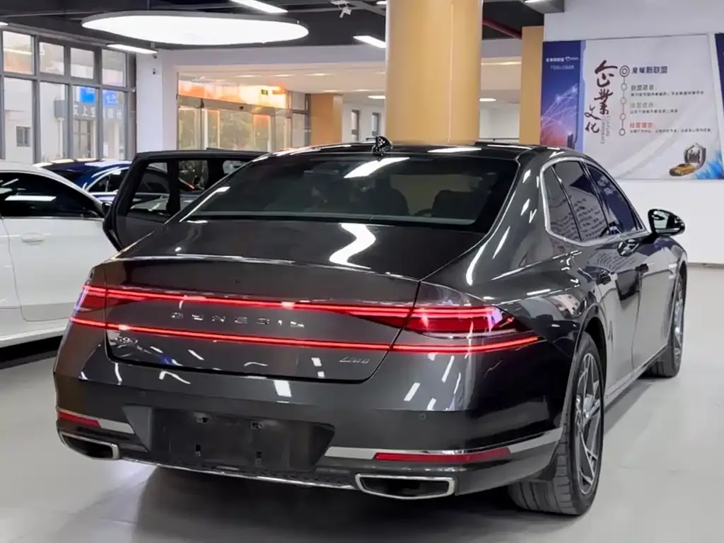Genesis G90 2023 из CN, фото 2