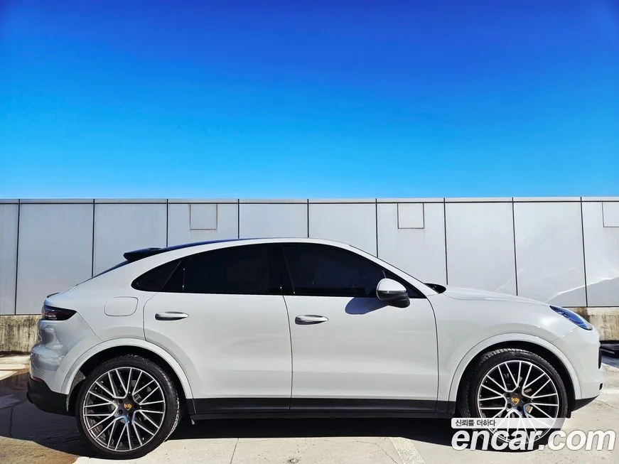 Porsche Cayenne 2023 из KR, фото 2