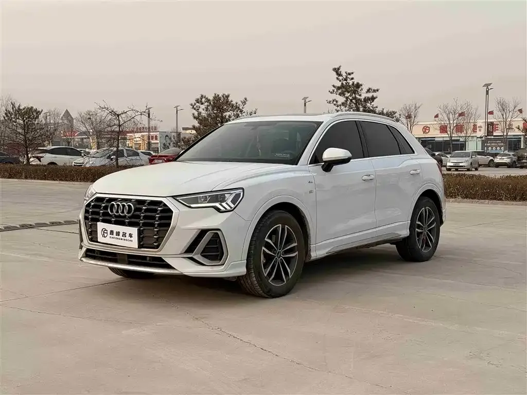 Audi Q3 2022 из CN, фото 1