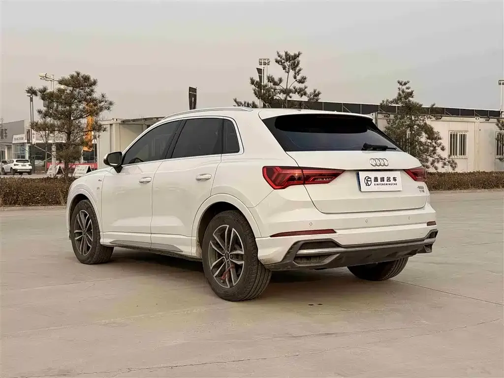 Audi Q3 2022 из CN, фото 9