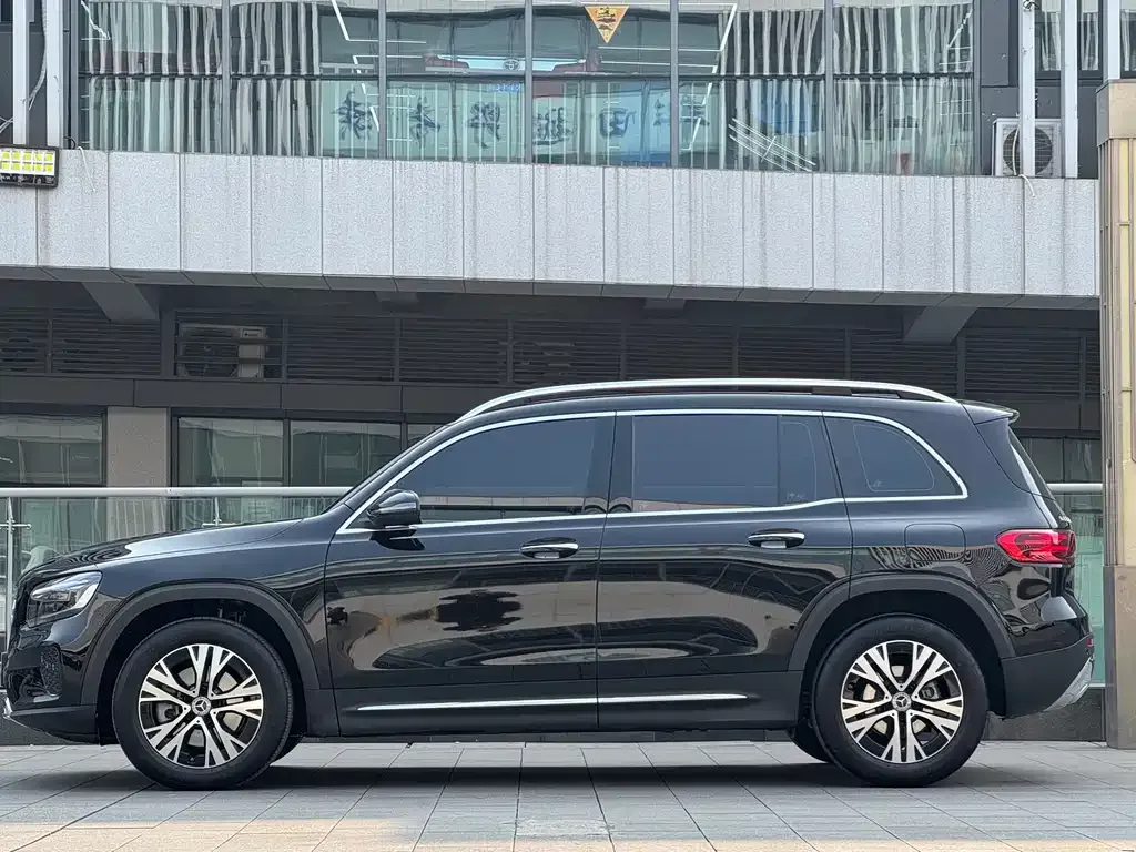 Mercedes-Benz GLB 2025 из CN, фото 4