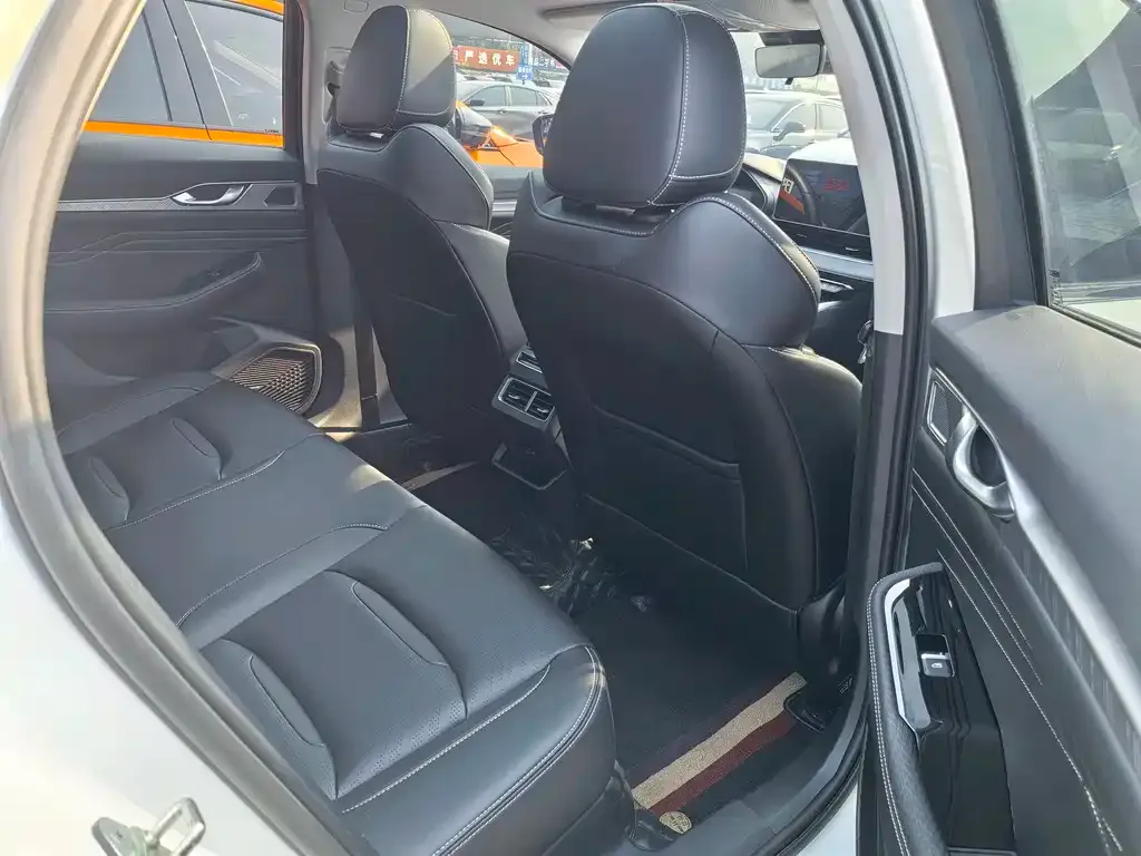Geely Xingrui 2022 из CN, фото 4