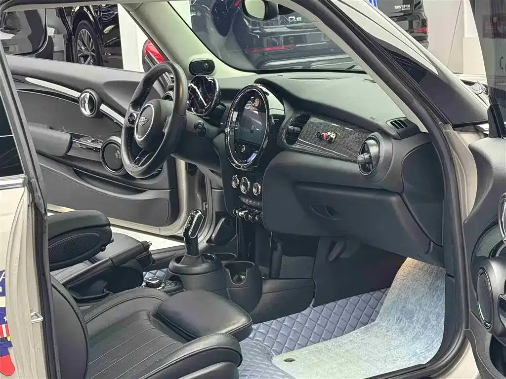 MINI Cooper (3-door) 2022 из CN, фото 10