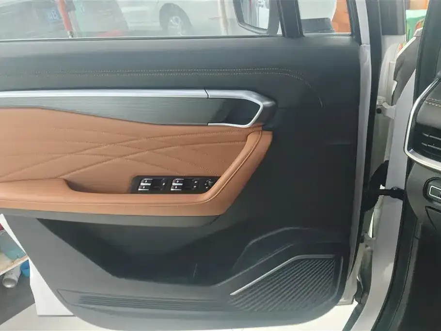 Geely Boyue L 2023 из CN, фото 2