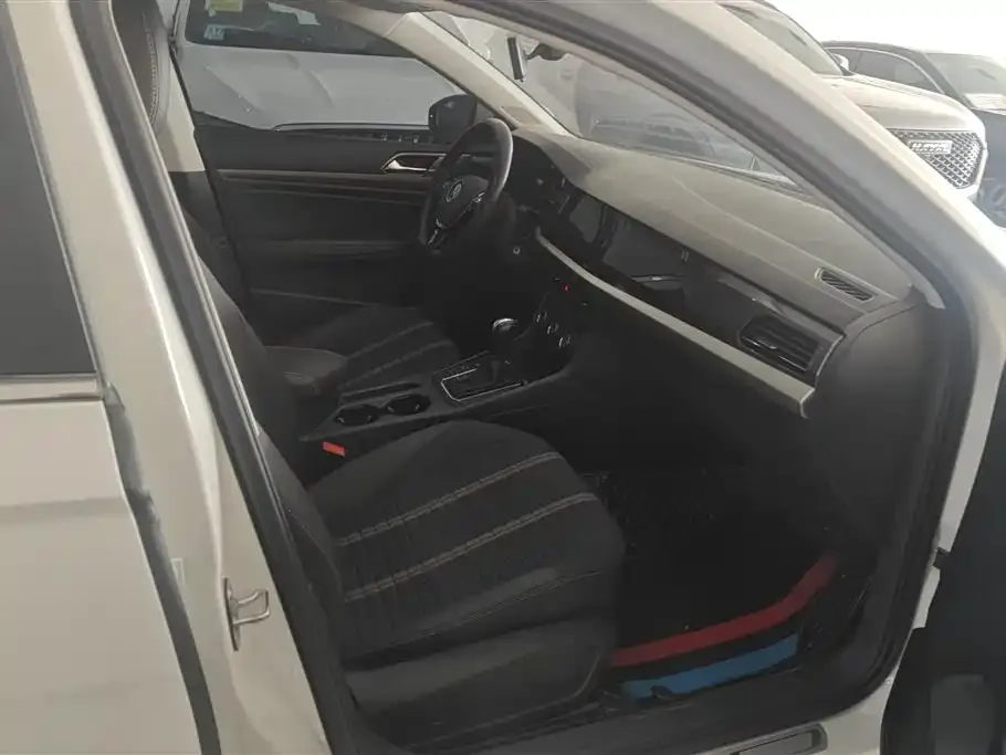 Volkswagen Lavida 2022 из CN, фото 4