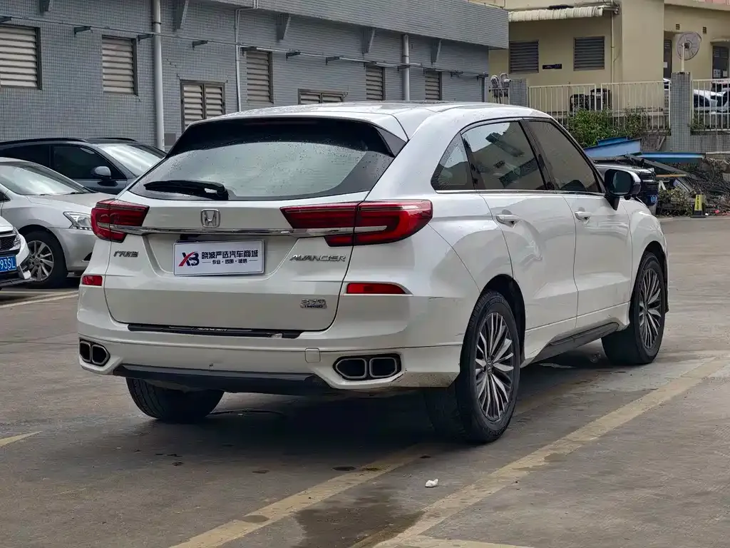 Honda Avancier 2022 из CN, фото 3
