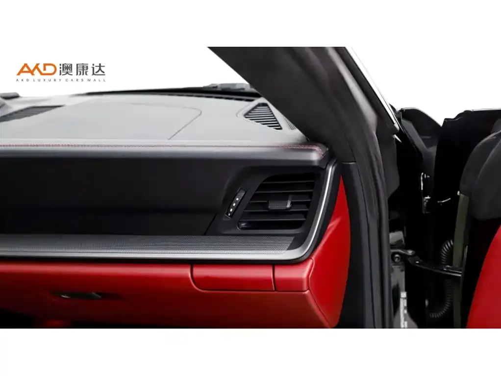 Porsche 911 2023 из CN, фото 3