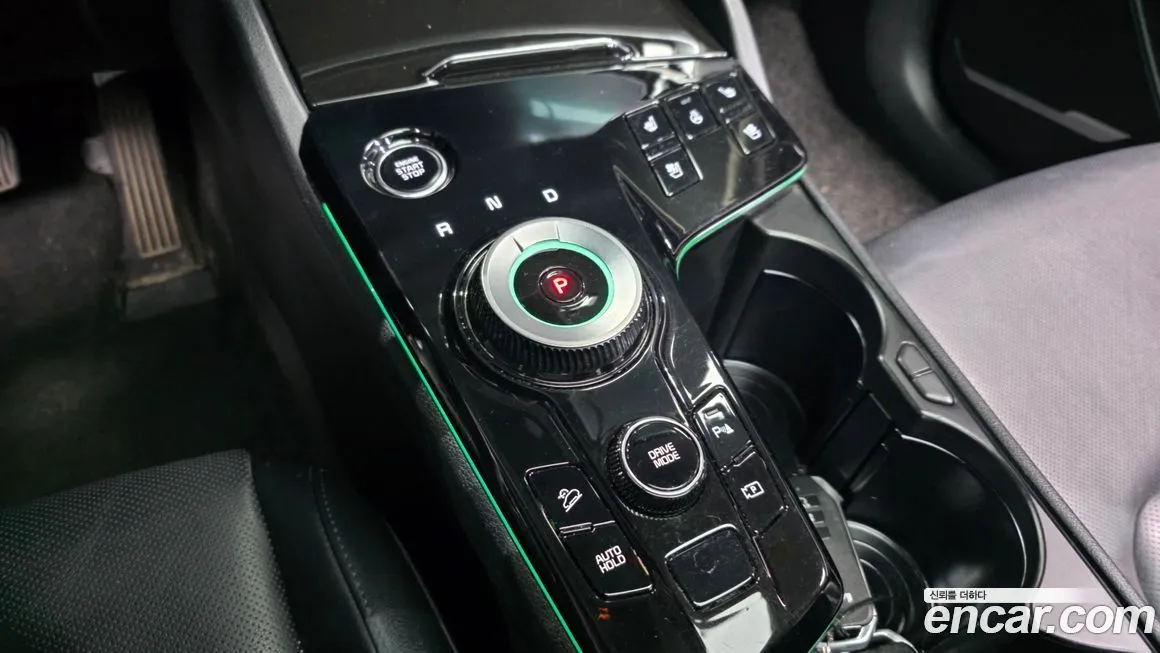 Kia Sportage — фото 10
