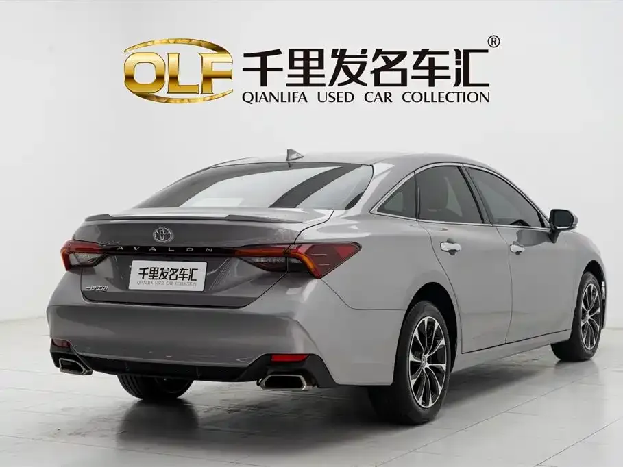 Toyota Avalon 2023 из CN, фото 2