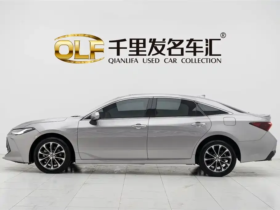 Toyota Avalon 2023 из CN, фото 8