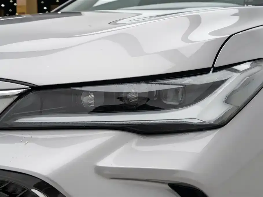 Toyota Avalon 2023 из CN, фото 6
