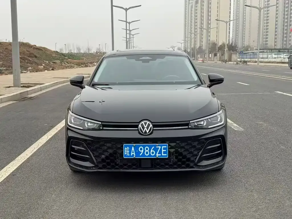 Volkswagen Passat — фото 7