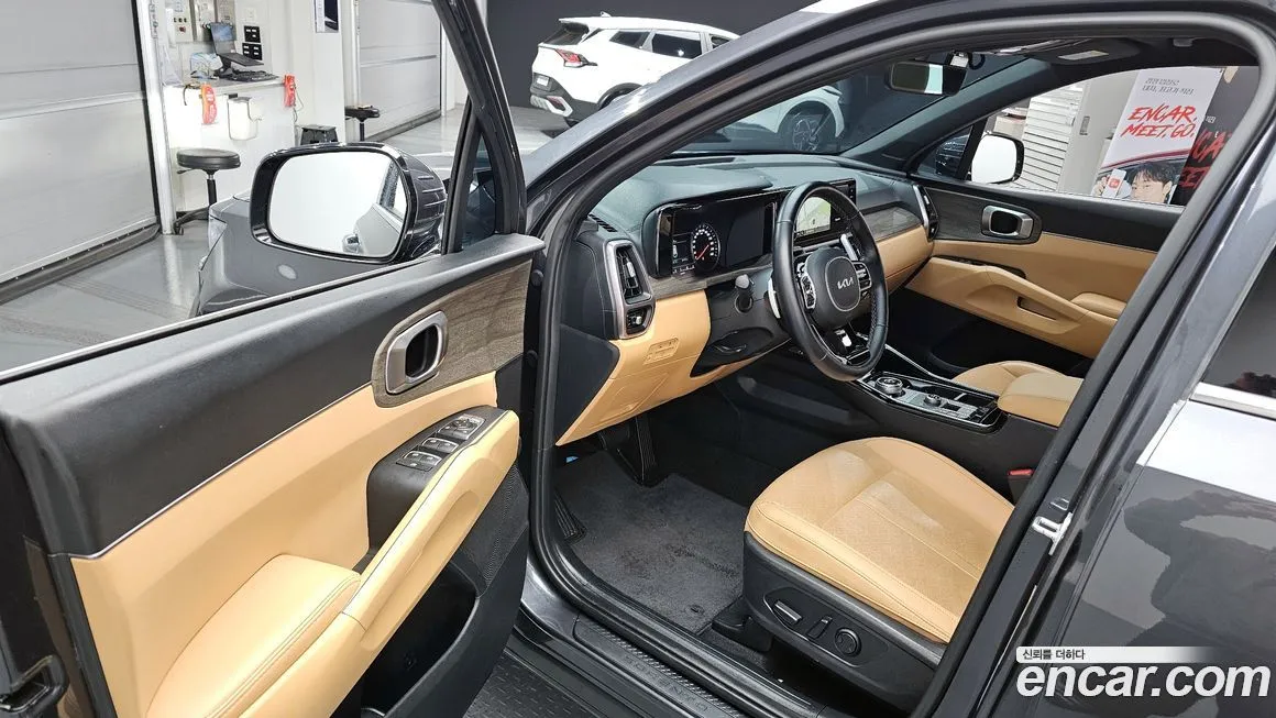 Kia Sorento — фото 8