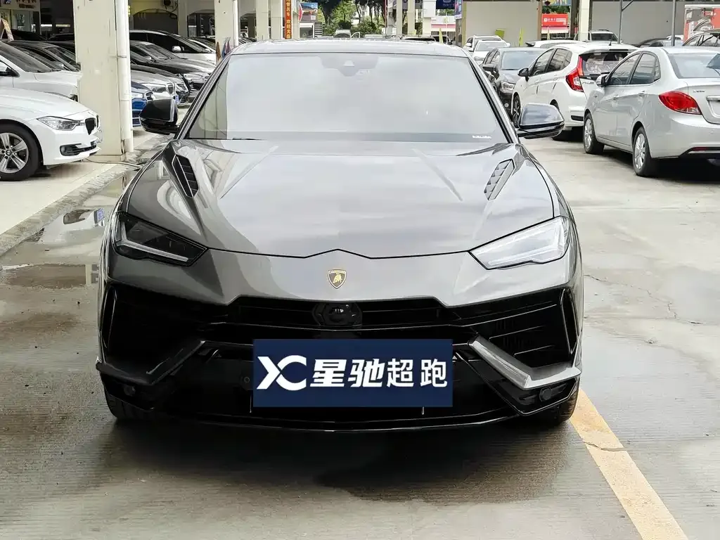 Lamborghini Urus — фото 4