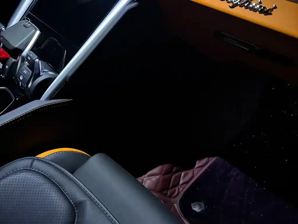 Lamborghini Urus — фото 3