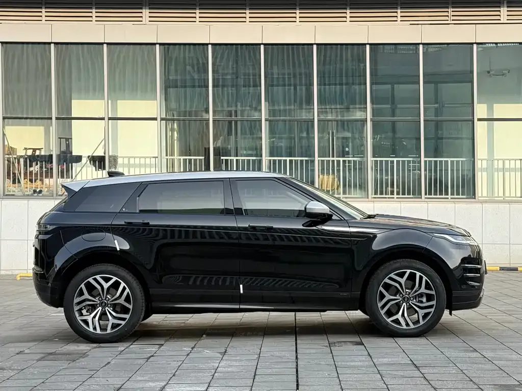 Land Rover Evoque 2022 из CN, фото 3