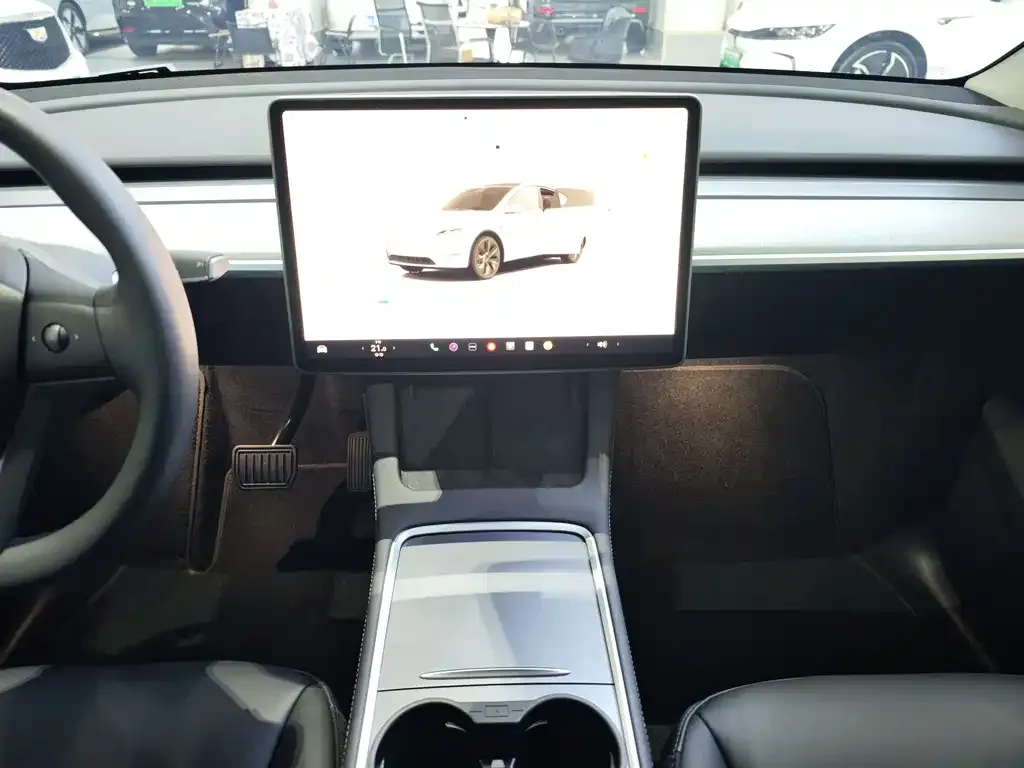 Tesla Model Y 2024 из CN, фото 6