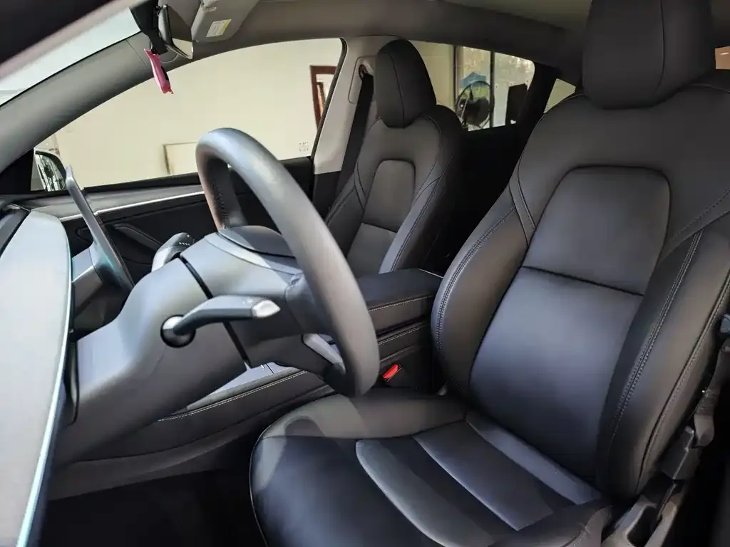 Tesla Model Y 2024 из CN, фото 10