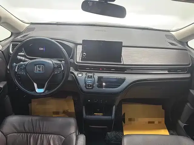 Honda Elysion 2023 из CN, фото 4