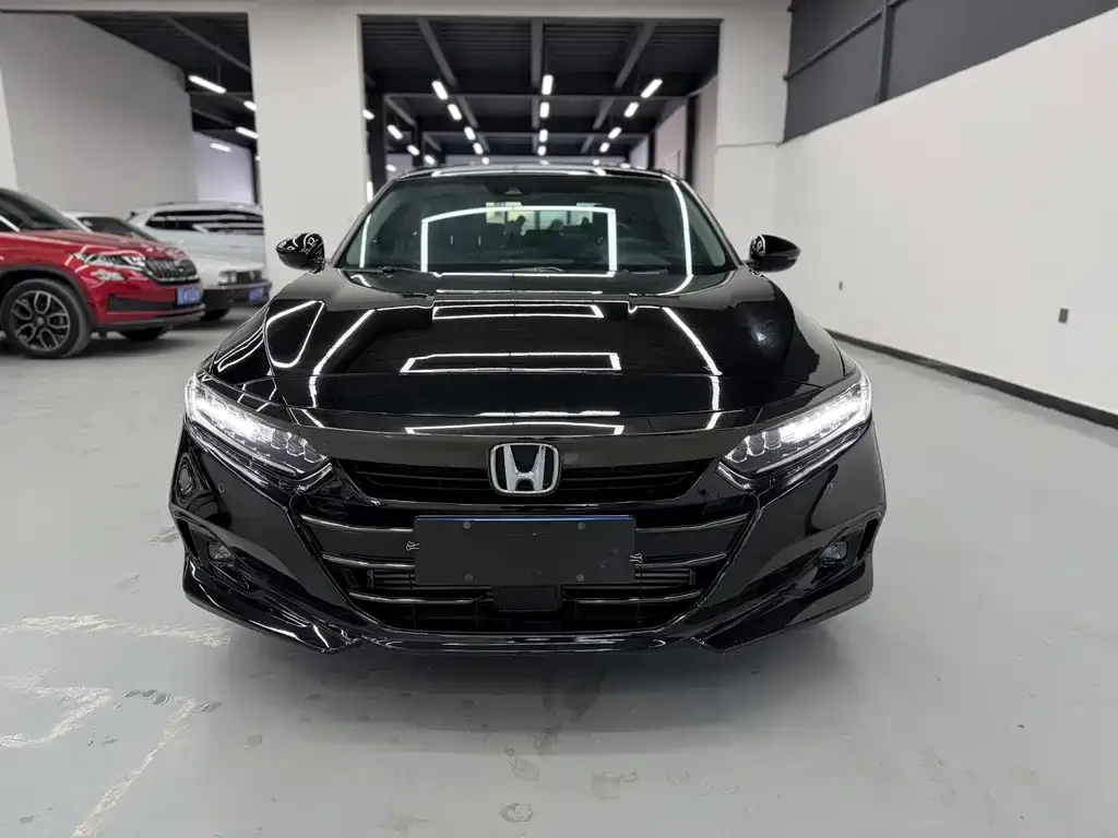 Honda Accord 2022 из CN, фото 5