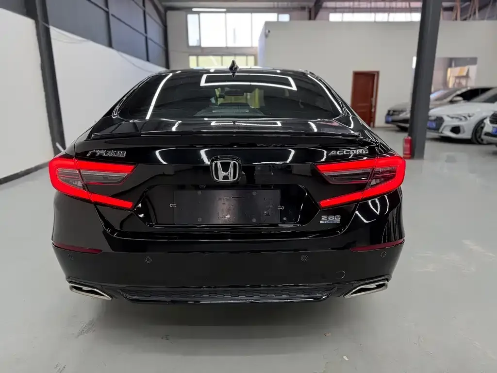 Honda Accord 2022 из CN, фото 2