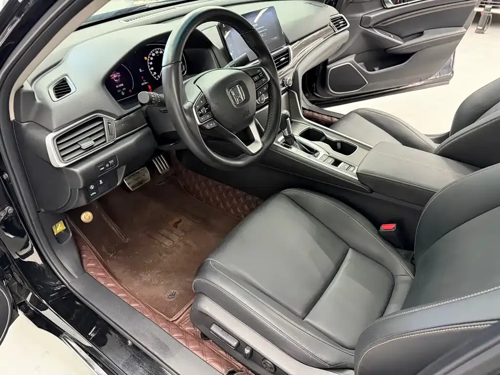 Honda Accord 2022 из CN, фото 10