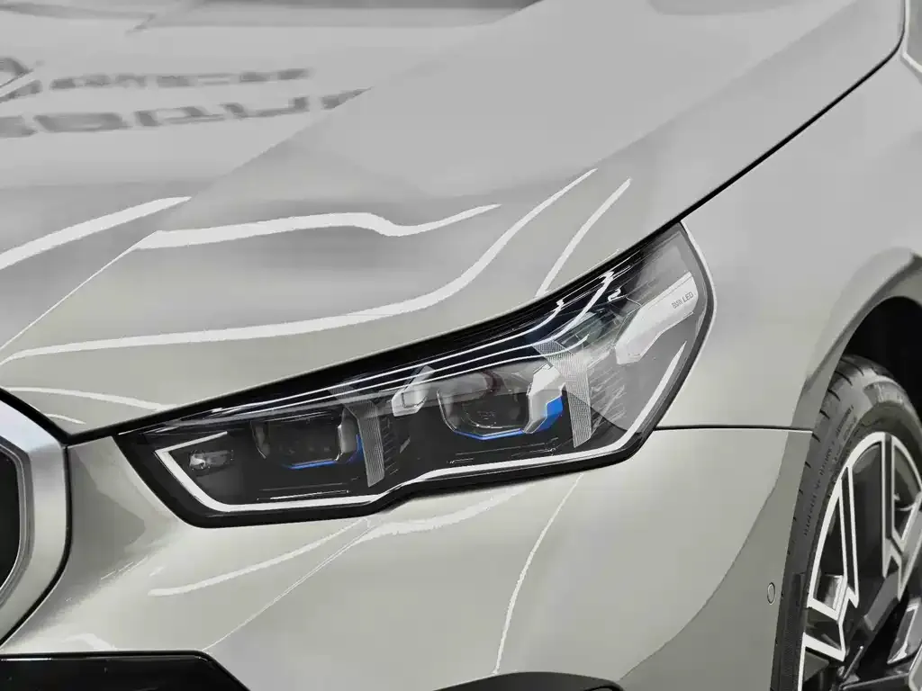 BMW 5 Series 2024 из CN, фото 10