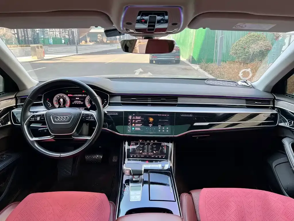 Audi A8 — фото 3