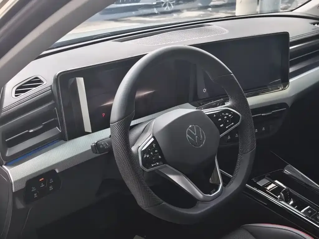 Volkswagen Lamando 2024 из CN, фото 7