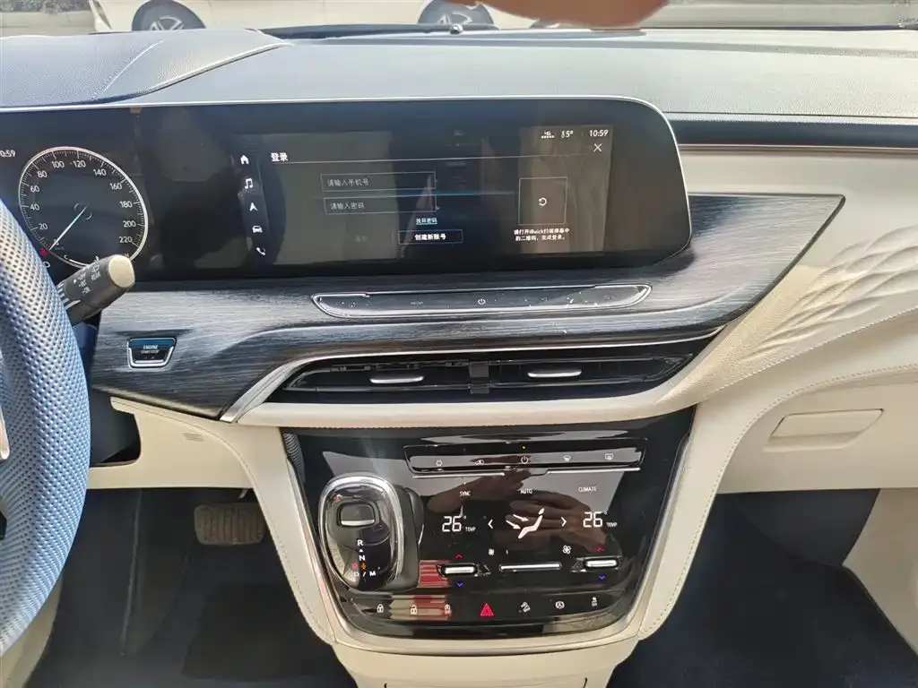 Buick GL8 2021 из CN, фото 6