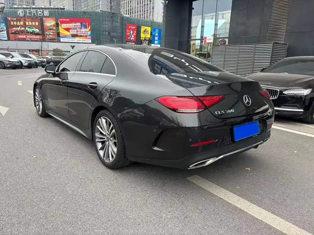 Mercedes-Benz CLS — фото 6