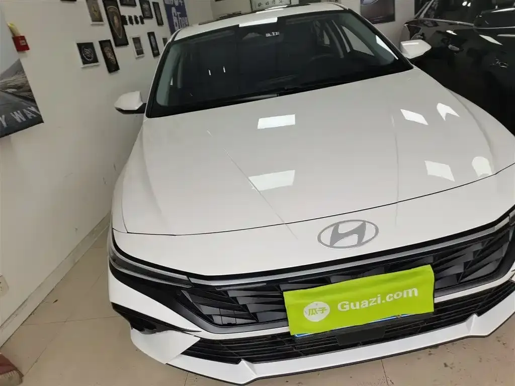 Hyundai Elantra 2024 из CN, фото 3