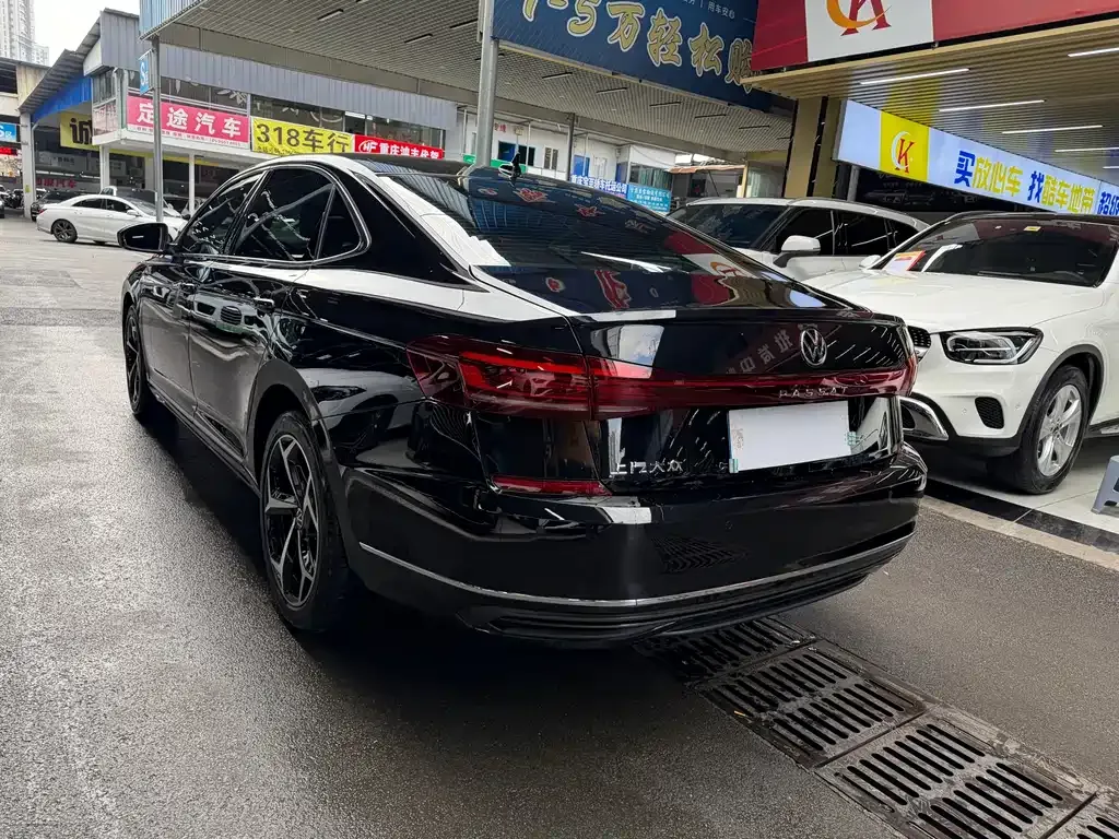 Volkswagen Passat — фото 9
