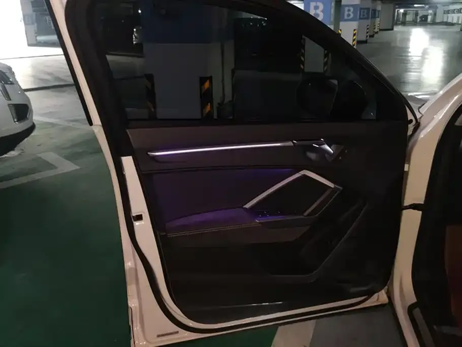 Audi Q3 Sportback 2022 из CN, фото 6
