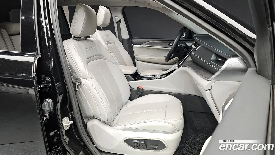 Jeep Cherokee 2021 из KR, фото 10