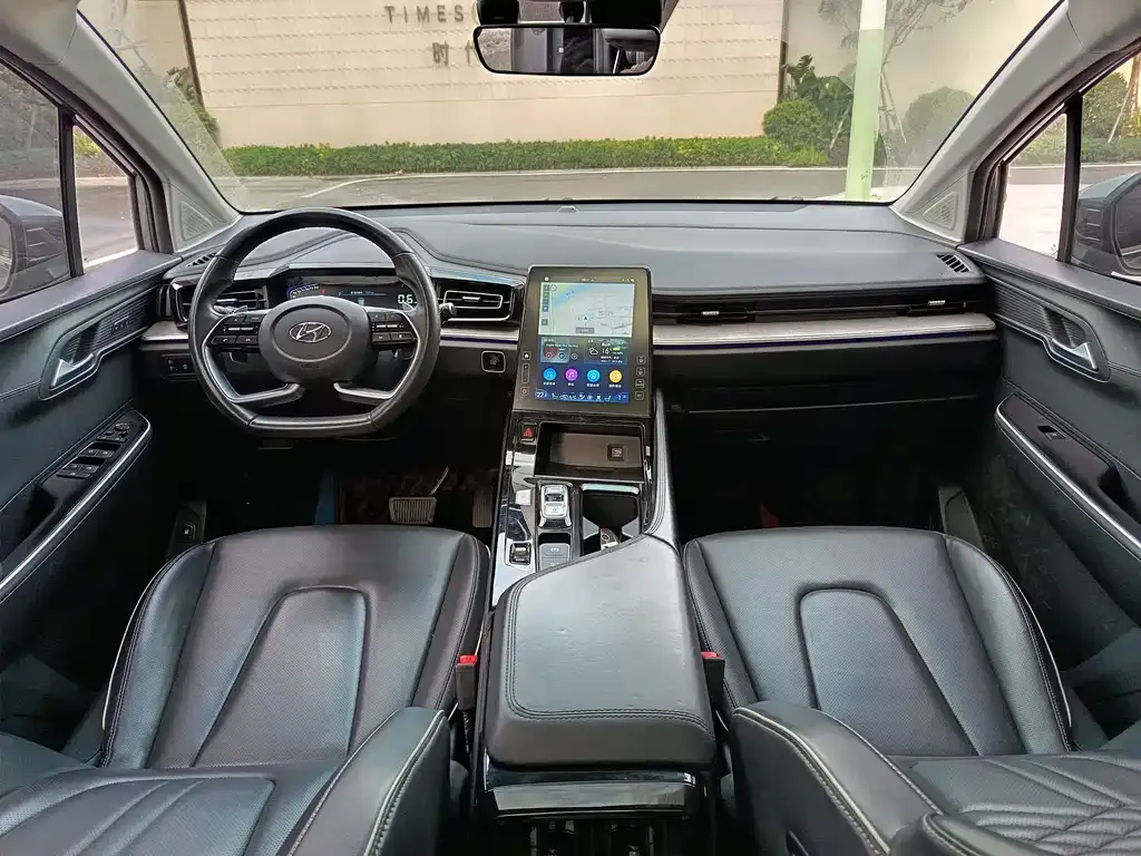 Hyundai Custo — фото 9