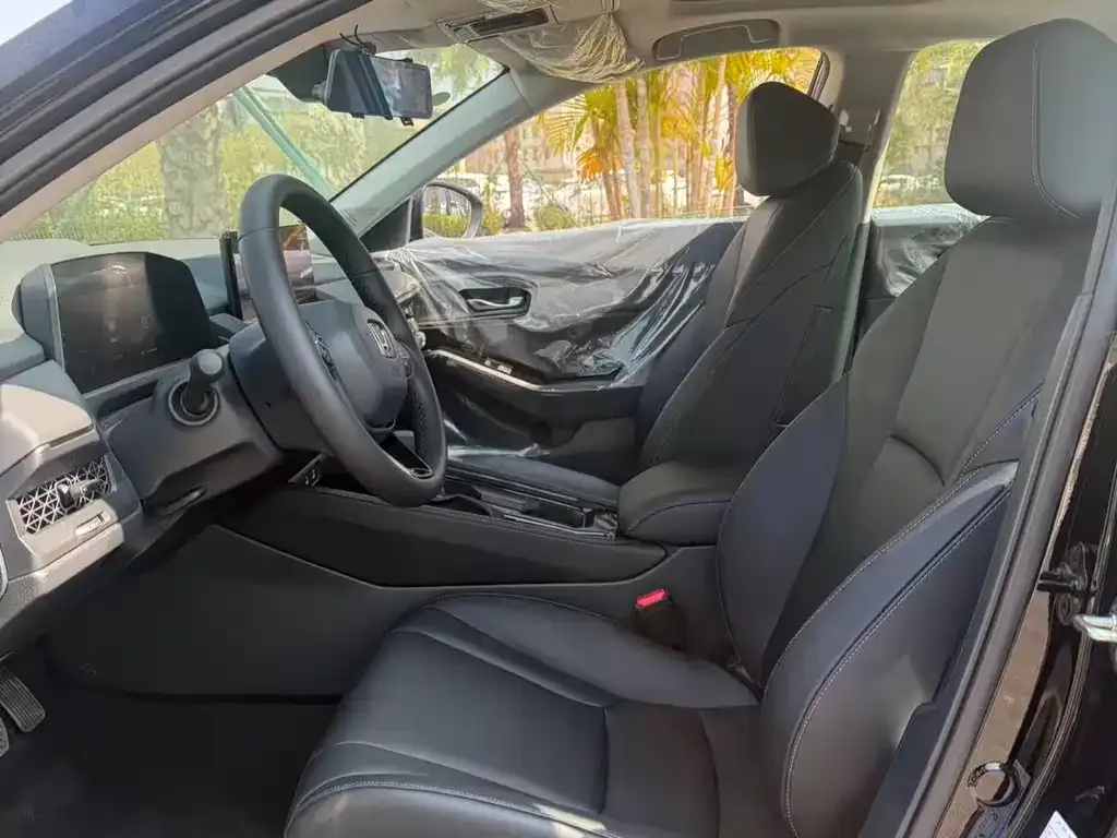 Honda Accord — фото 3