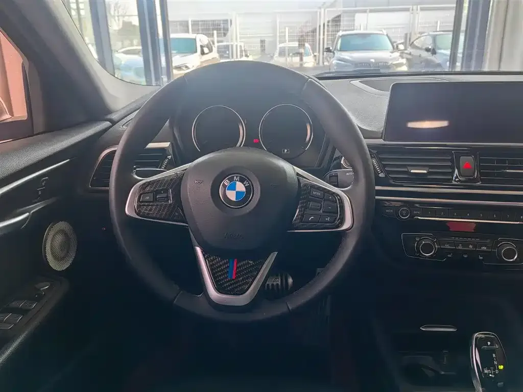 BMW 1 Series 2021 из CN, фото 6