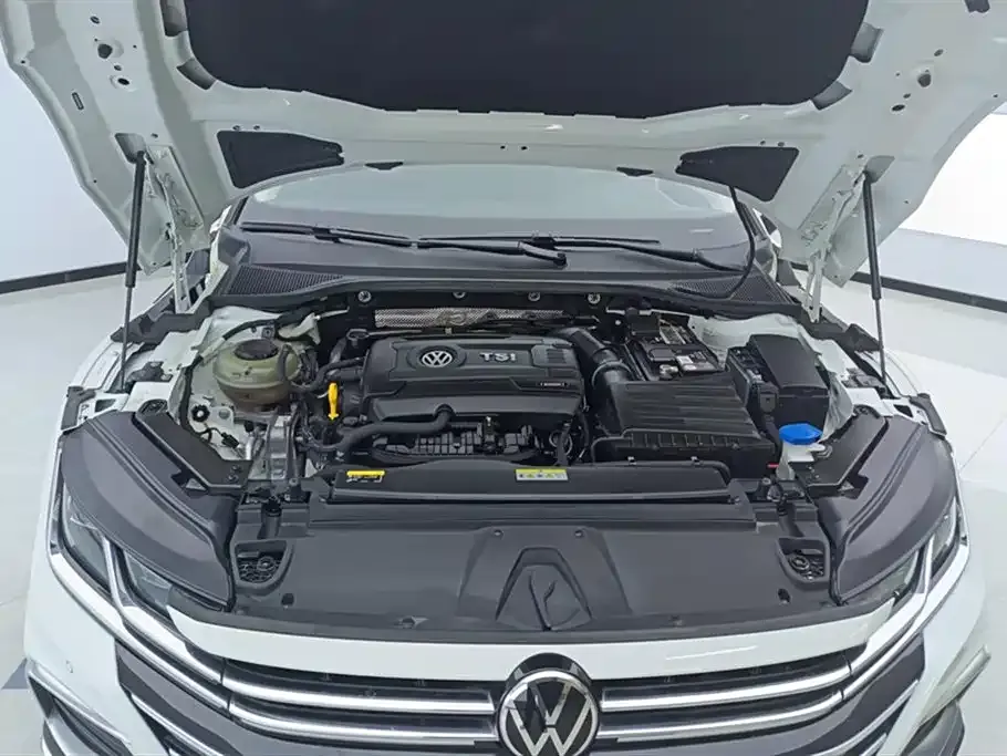 Volkswagen CC 2022 из CN, фото 10
