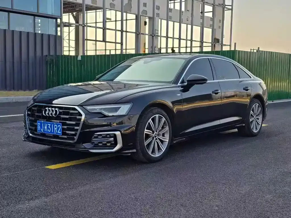 Audi A6L — фото 6