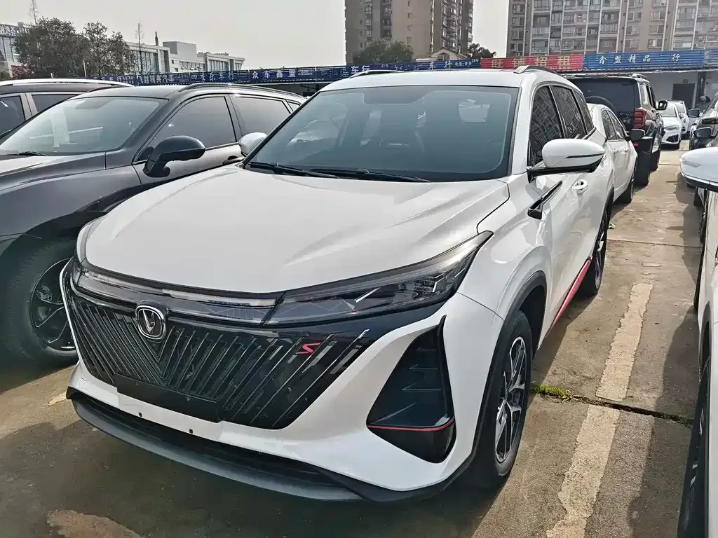 Changan CS75PLUS 2023 из CN, фото 1