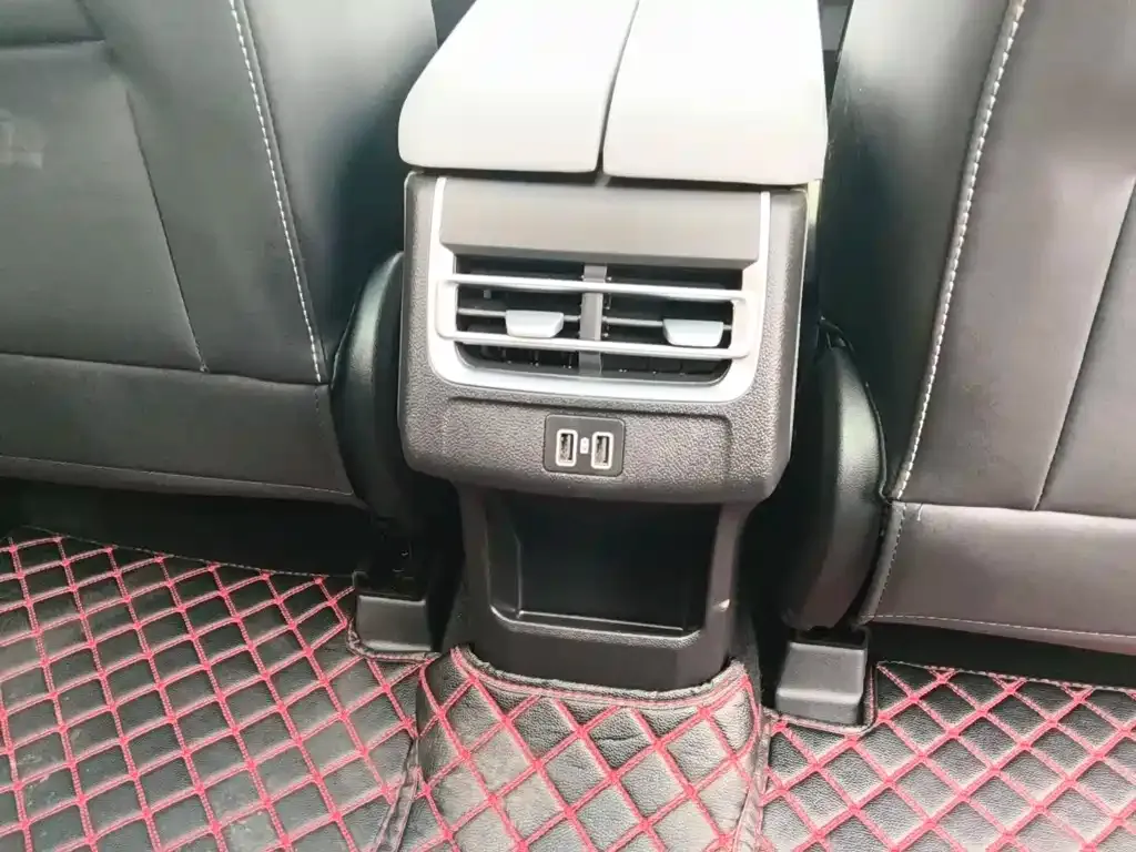 Changan CS75PLUS 2023 из CN, фото 4