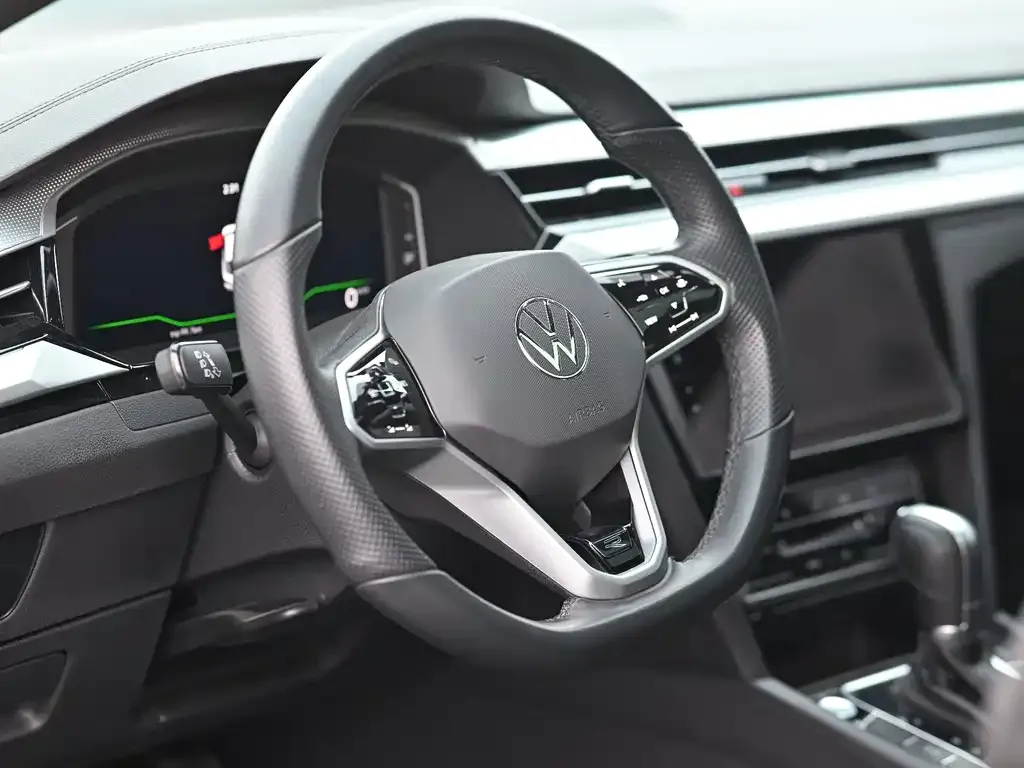 Volkswagen CC — фото 9