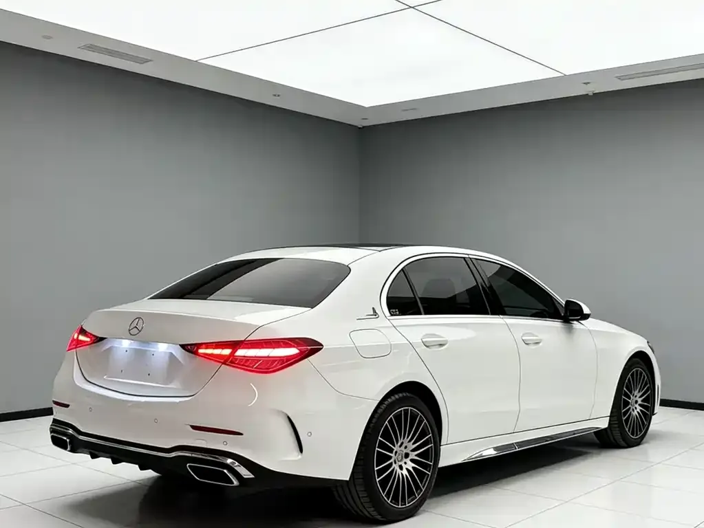 Mercedes-Benz C-Class 2023 из CN, фото 2
