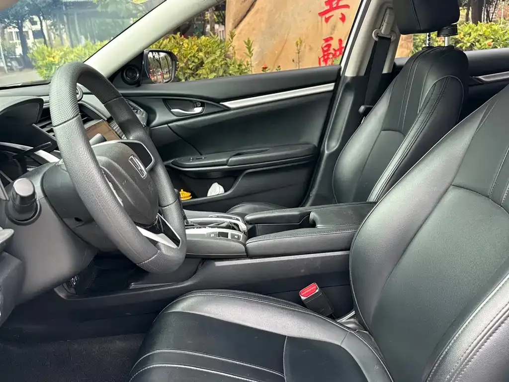 Honda Civic 2021 из CN, фото 9