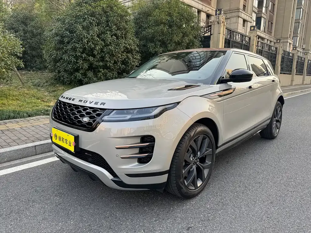 Land Rover Evoque — фото 1